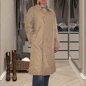 Beige Burberry vintage trench coat